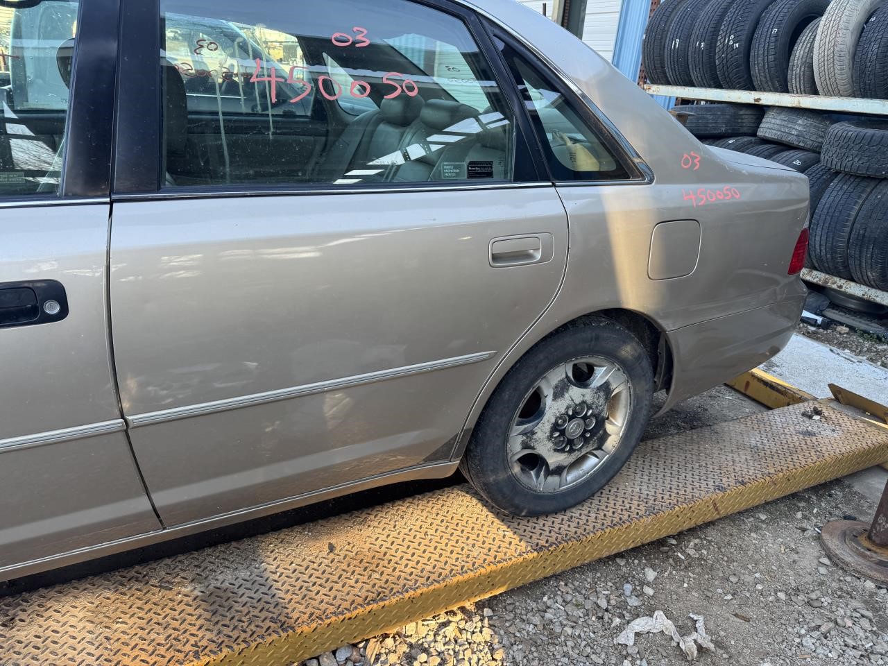 https://f005.backblazeb2.com/file/img-partshotlines-com/Inventory/EX603/Vehicle/13048_11.jpg