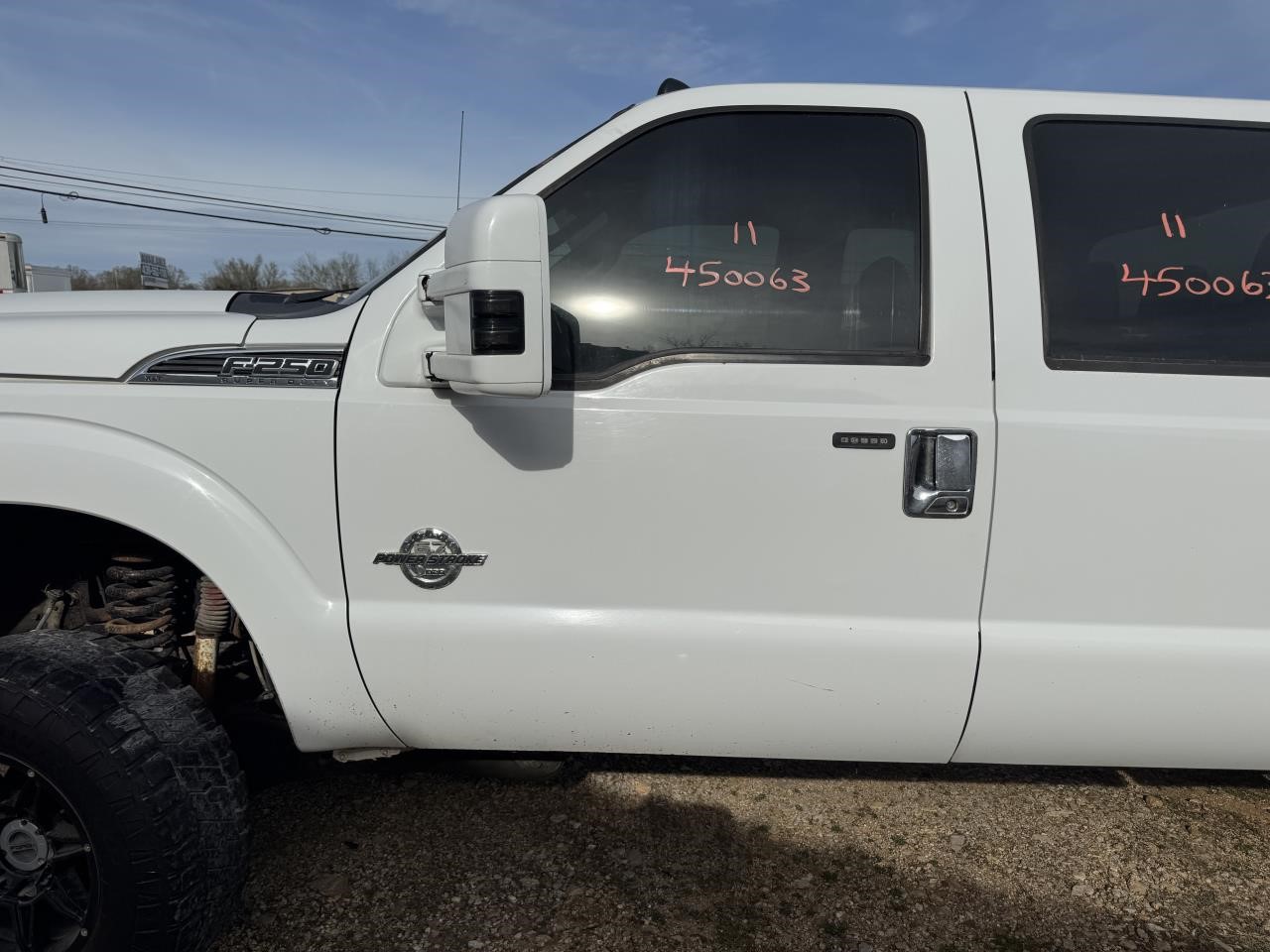 https://f005.backblazeb2.com/file/img-partshotlines-com/Inventory/EX603/Vehicle/13075_11.jpg