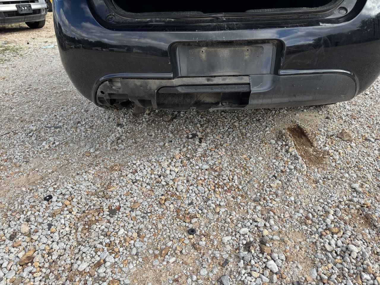https://f005.backblazeb2.com/file/img-partshotlines-com/Inventory/EX603/Vehicle/13303_08.jpg