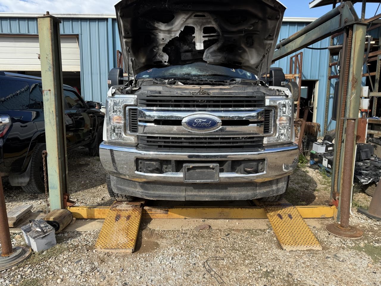 https://f005.backblazeb2.com/file/img-partshotlines-com/Inventory/EX603/Vehicle/13508_01.jpg
