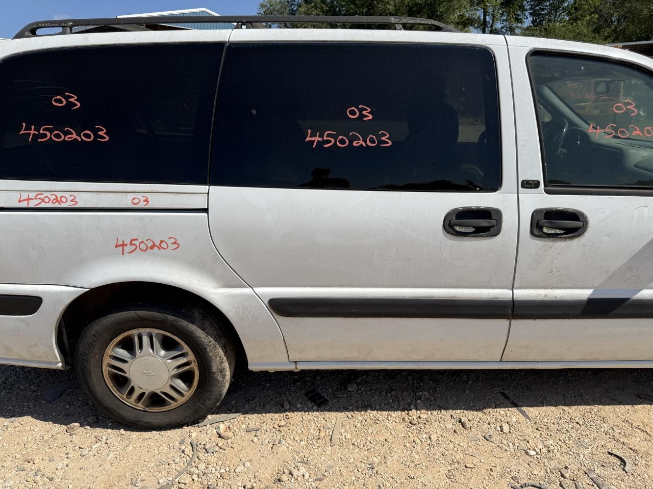 https://f005.backblazeb2.com/file/img-partshotlines-com/Inventory/EX603/Vehicle/13528_06.jpg