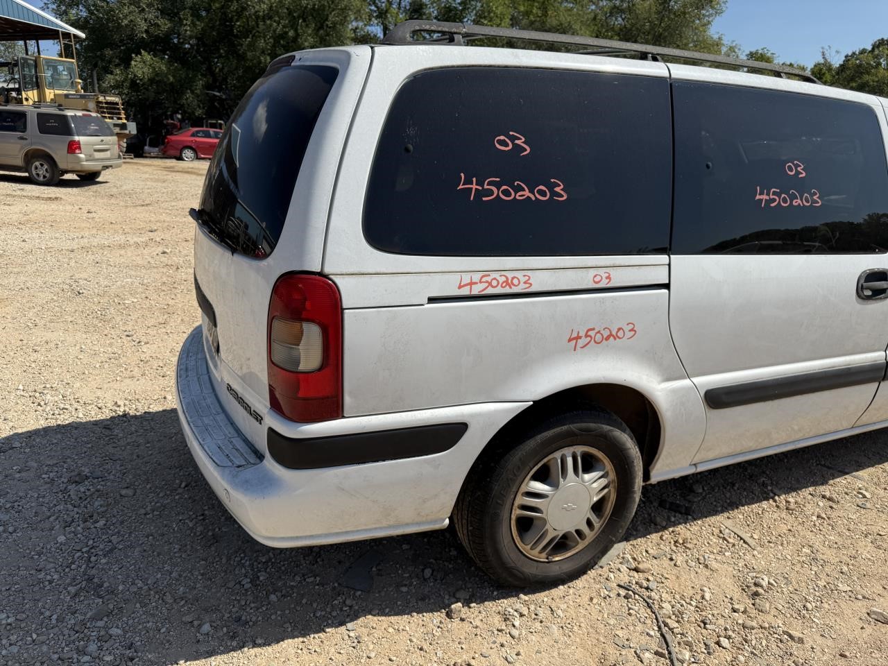 https://f005.backblazeb2.com/file/img-partshotlines-com/Inventory/EX603/Vehicle/13528_07.jpg