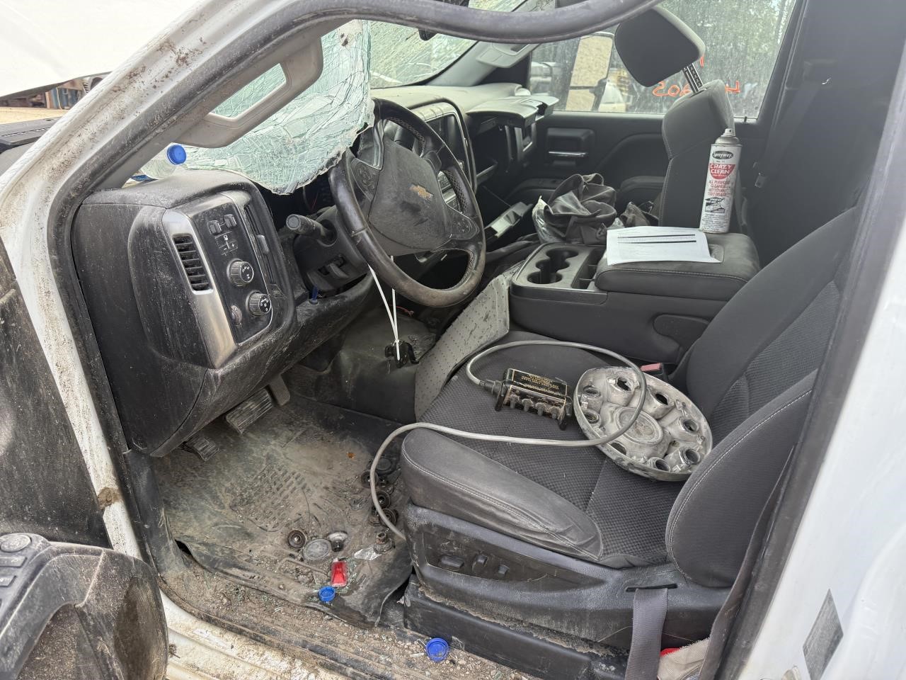 https://f005.backblazeb2.com/file/img-partshotlines-com/Inventory/EX603/Vehicle/13530_12.jpg