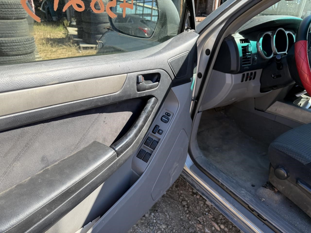 https://f005.backblazeb2.com/file/img-partshotlines-com/Inventory/EX603/Vehicle/13546_11.jpg