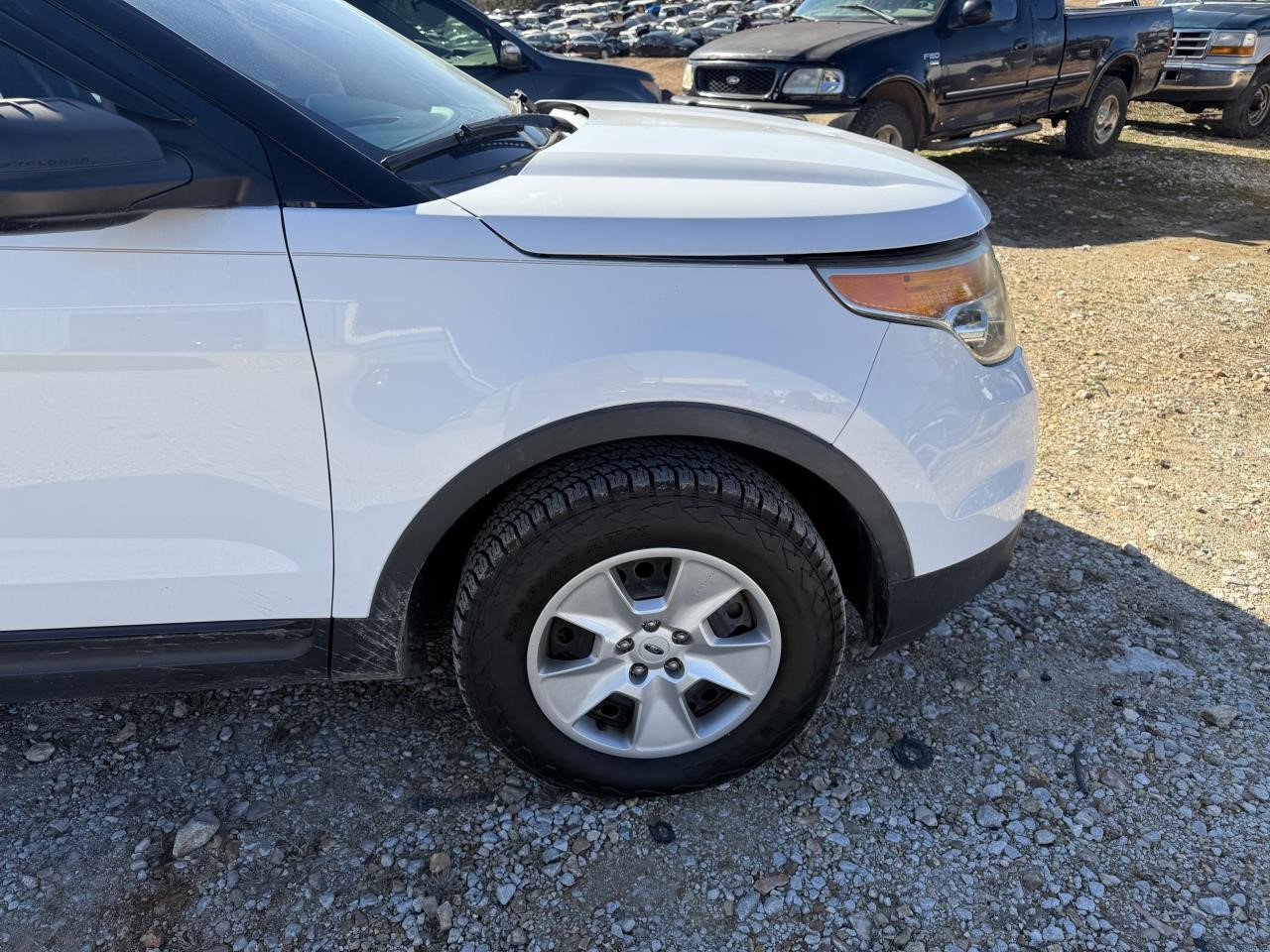 https://f005.backblazeb2.com/file/img-partshotlines-com/Inventory/EX603/Vehicle/13675_03.jpg