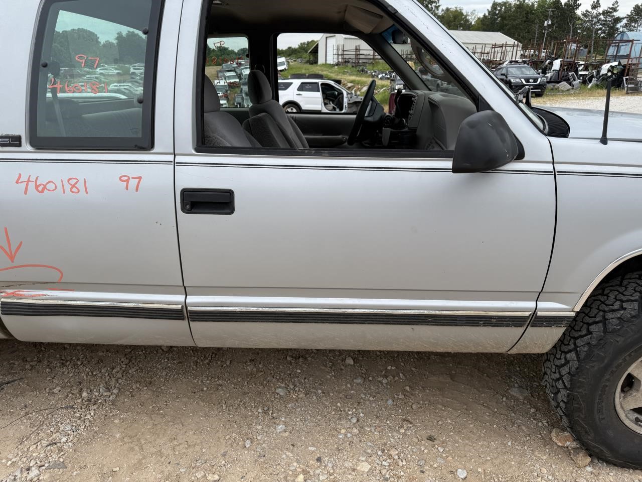 https://f005.backblazeb2.com/file/img-partshotlines-com/Inventory/EX603/Vehicle/14167_05.jpg