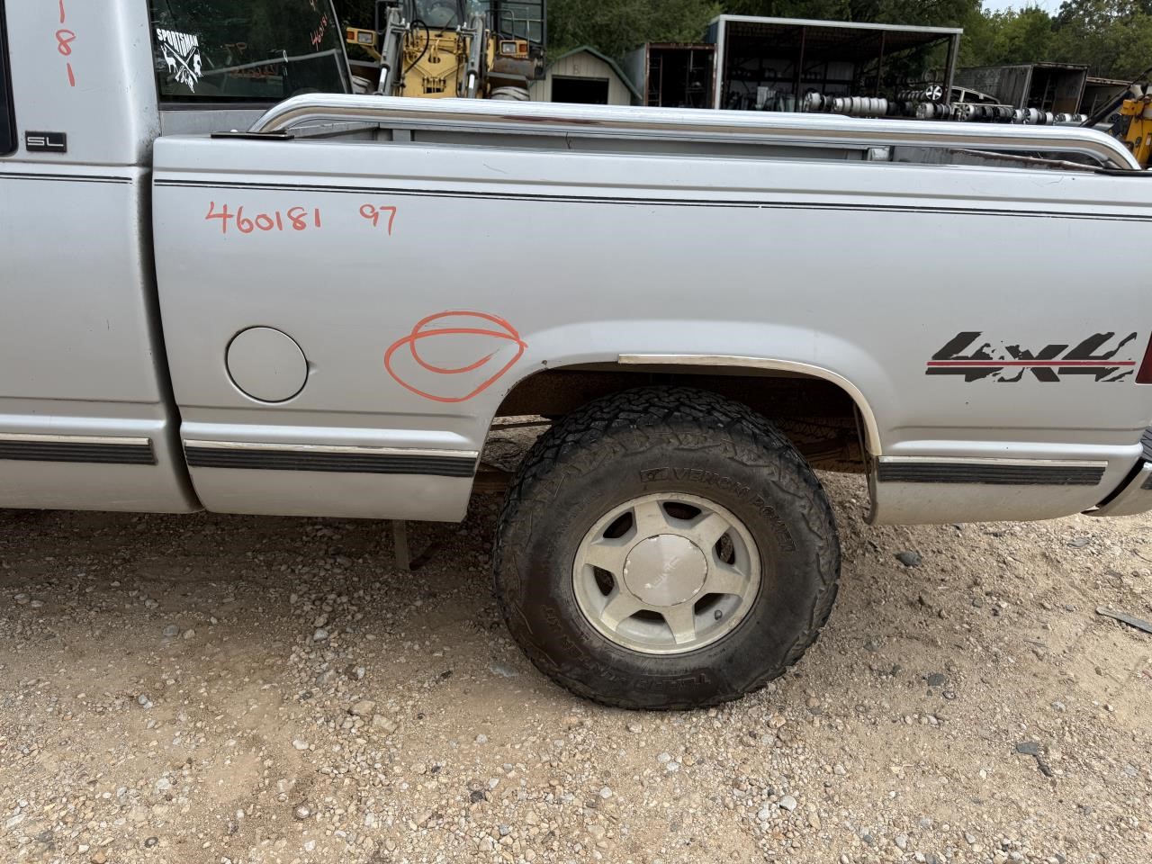 https://f005.backblazeb2.com/file/img-partshotlines-com/Inventory/EX603/Vehicle/14167_10.jpg