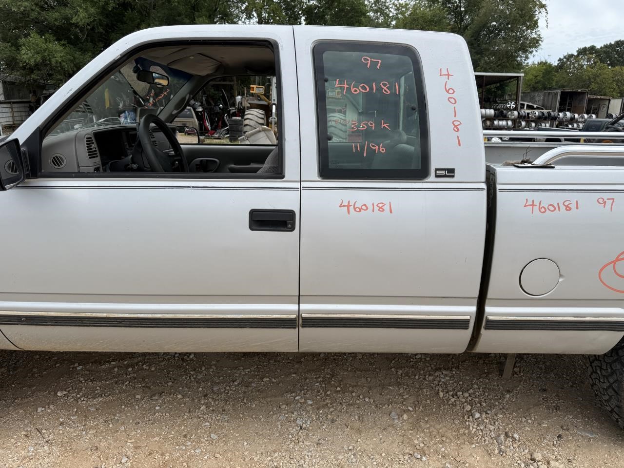 https://f005.backblazeb2.com/file/img-partshotlines-com/Inventory/EX603/Vehicle/14167_12.jpg