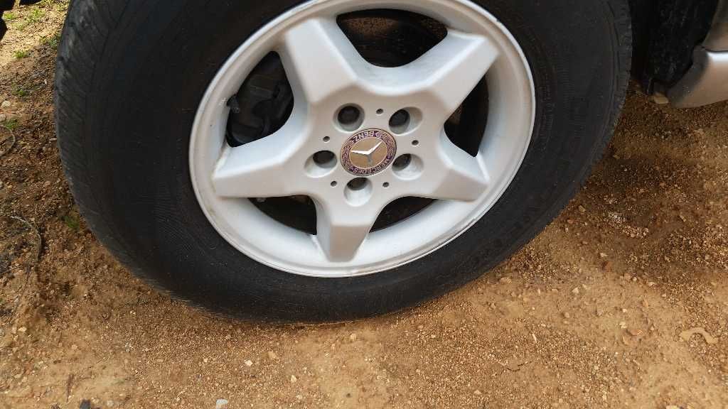https://f005.backblazeb2.com/file/img-partshotlines-com/Inventory/EX603/Vehicle/5416_06.jpg
