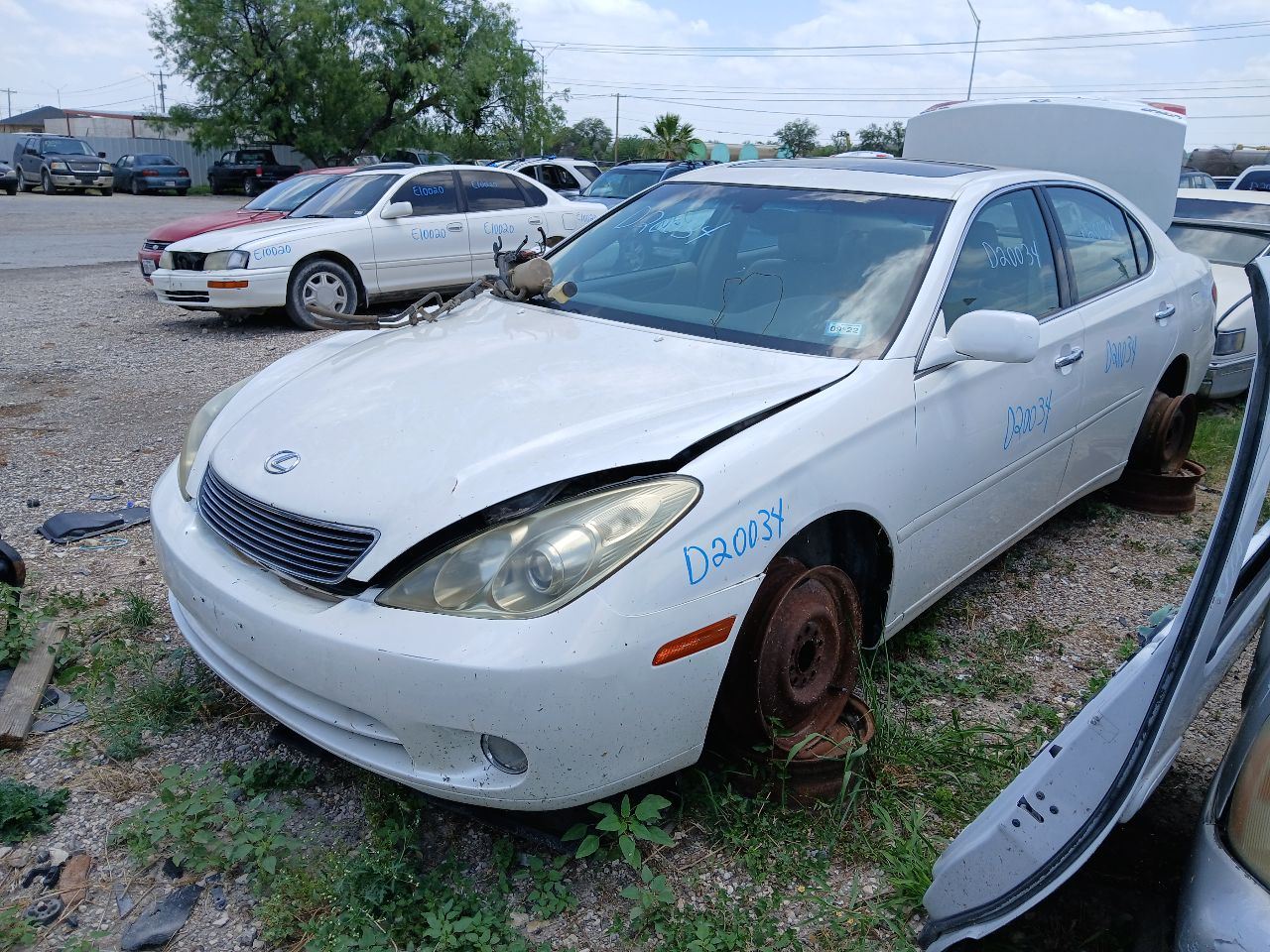 https://f005.backblazeb2.com/file/img-partshotlines-com/Inventory/EX608/Vehicle/14922_01.jpg