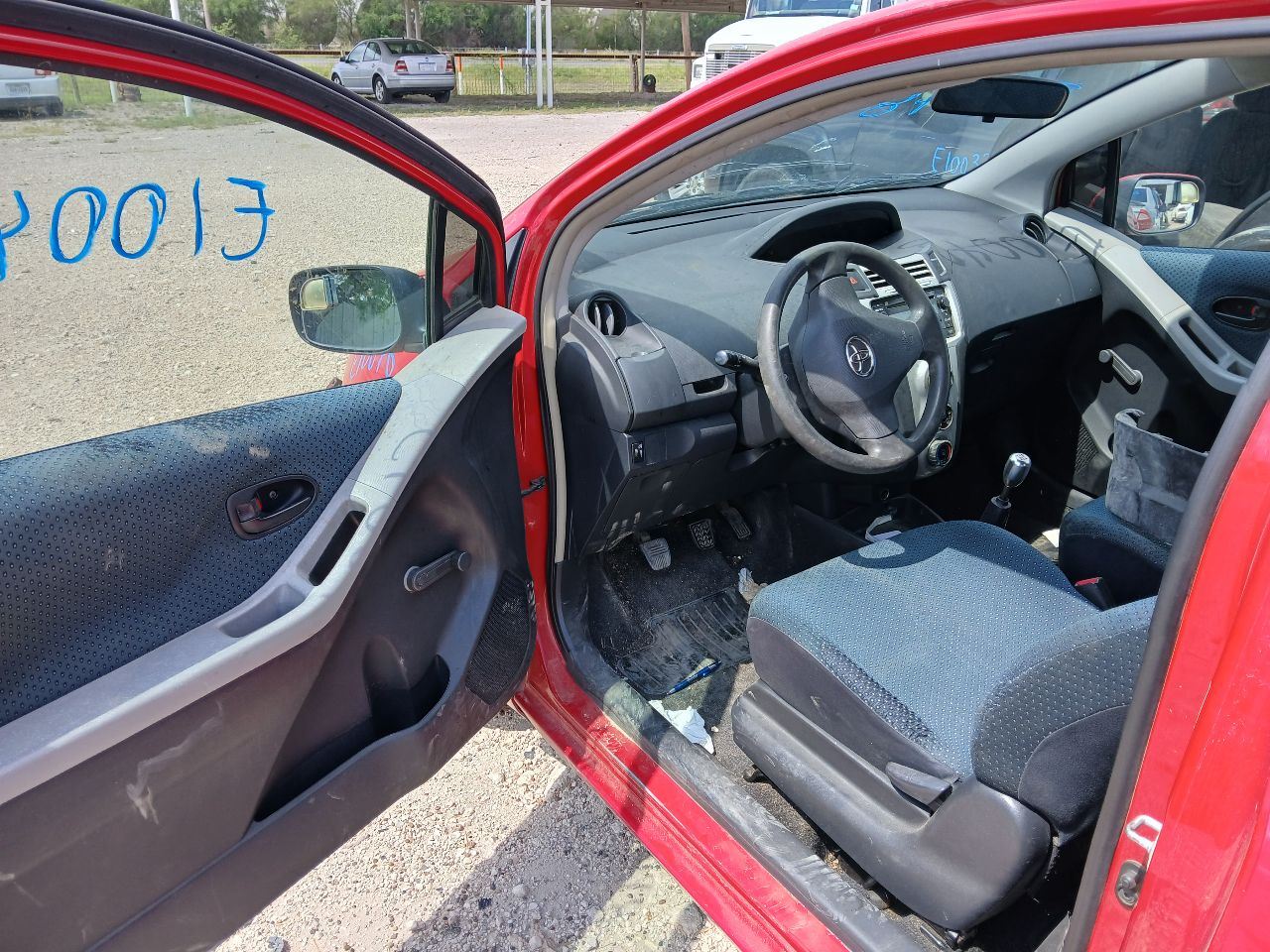 https://f005.backblazeb2.com/file/img-partshotlines-com/Inventory/EX608/Vehicle/15112_05.jpg