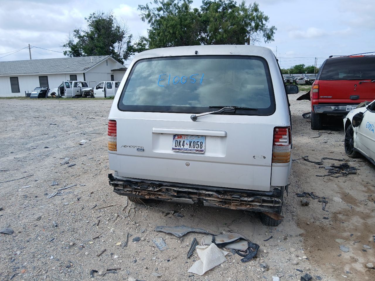https://f005.backblazeb2.com/file/img-partshotlines-com/Inventory/EX608/Vehicle/15115_03.jpg