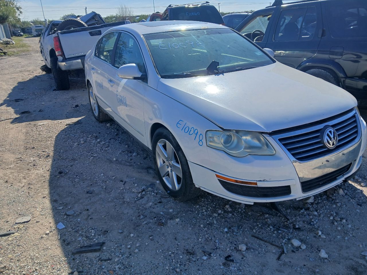 https://f005.backblazeb2.com/file/img-partshotlines-com/Inventory/EX608/Vehicle/15190_02.jpg