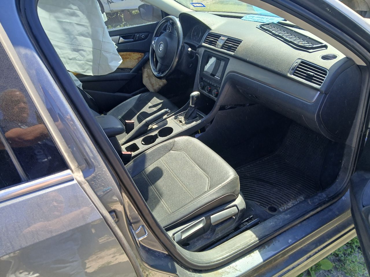 https://f005.backblazeb2.com/file/img-partshotlines-com/Inventory/EX608/Vehicle/15241_03.jpg