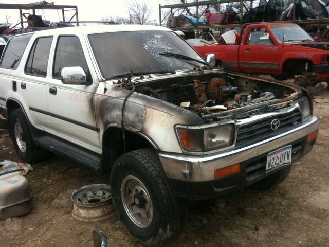 https://f005.backblazeb2.com/file/img-partshotlines-com/Inventory/EX608/Vehicle/7221_01.jpg