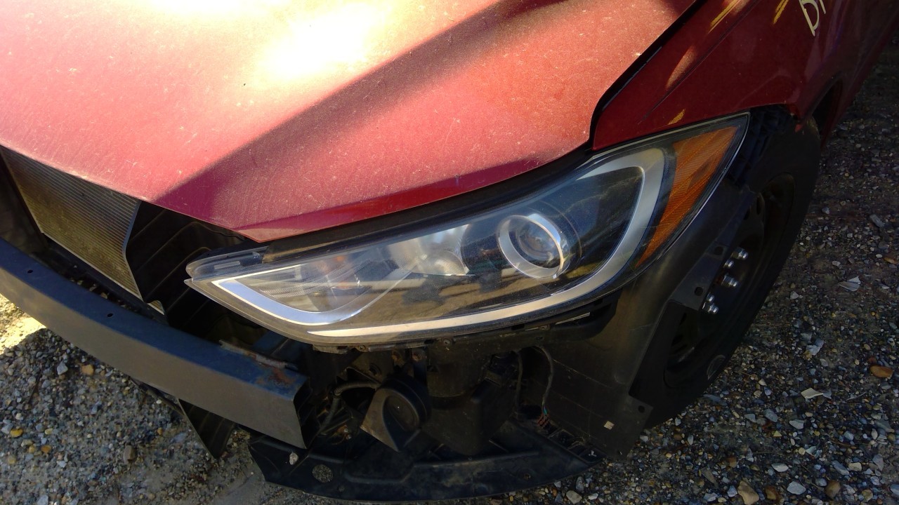 Vehicle/70238_10.jpg
