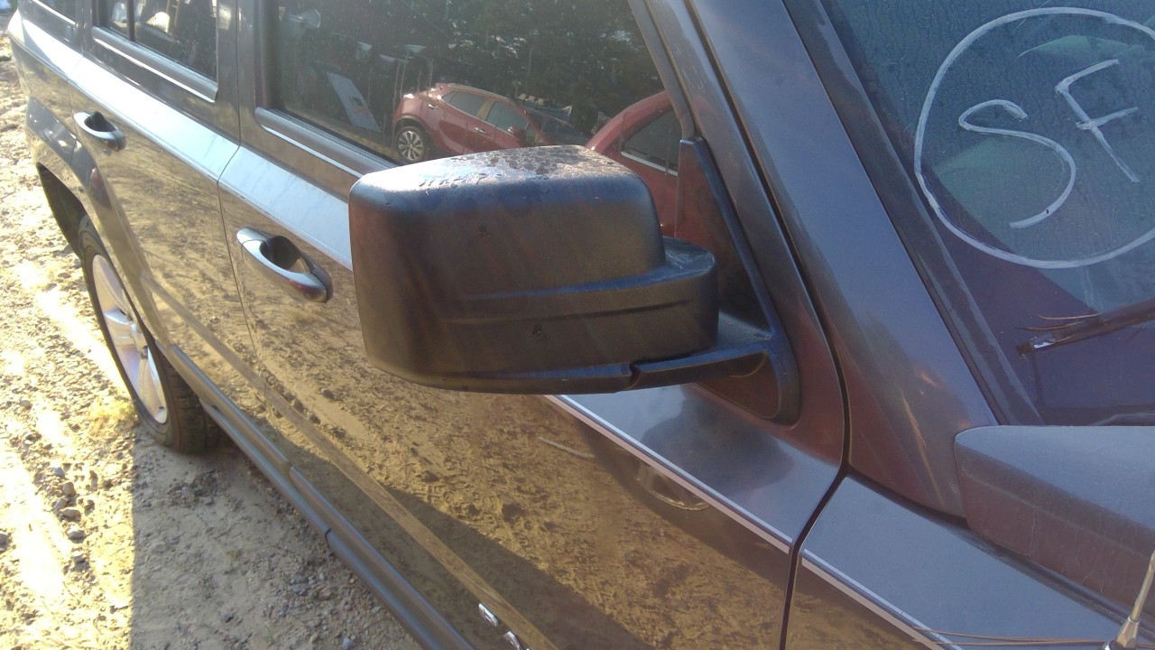 Vehicle/73087_10.jpg
