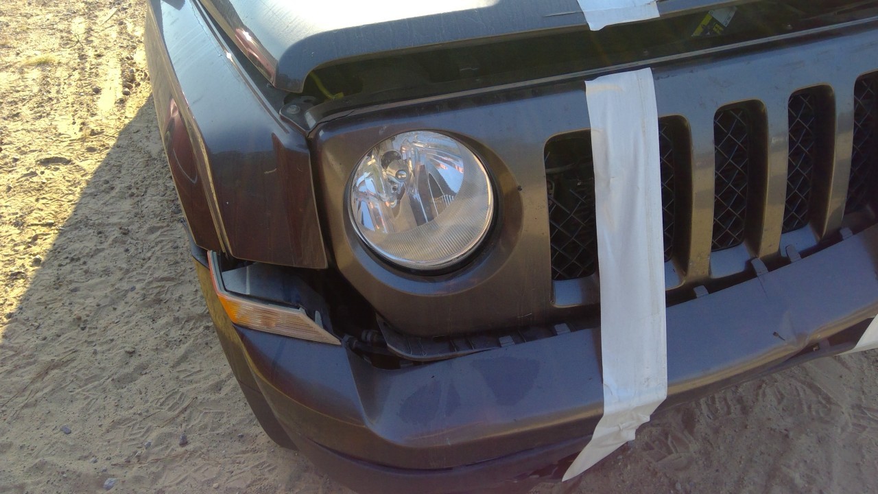 Vehicle/73087_12.jpg