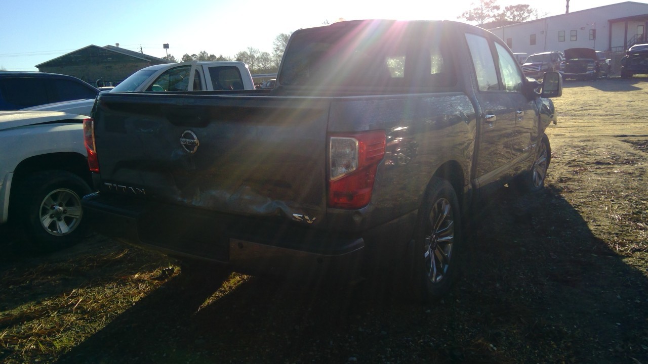 Vehicle/75104_03.jpg