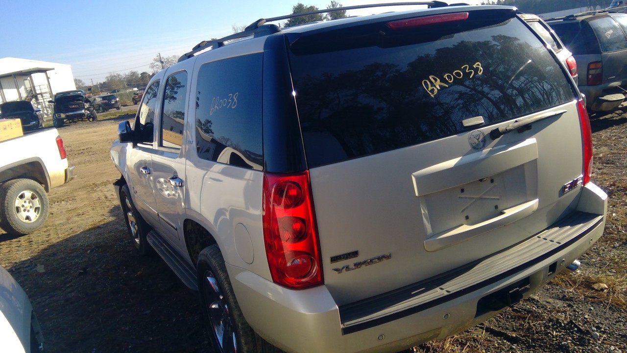 Vehicle/75568_04.jpg