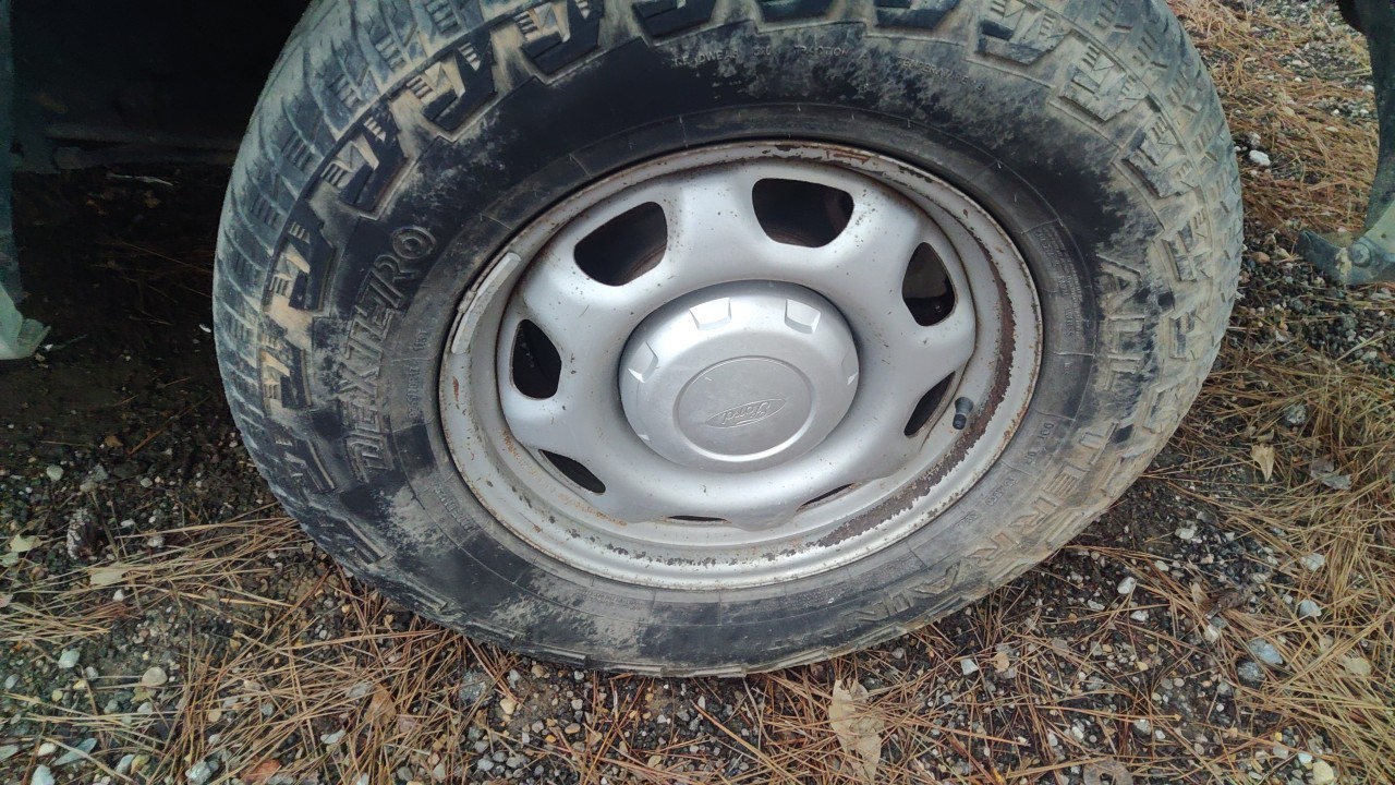 Vehicle/75589_06.jpg