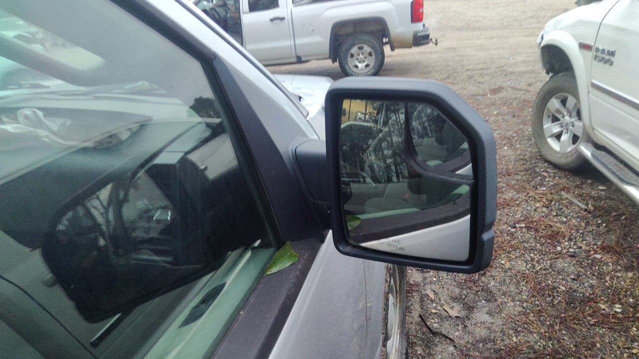 Vehicle/75589_09.jpg