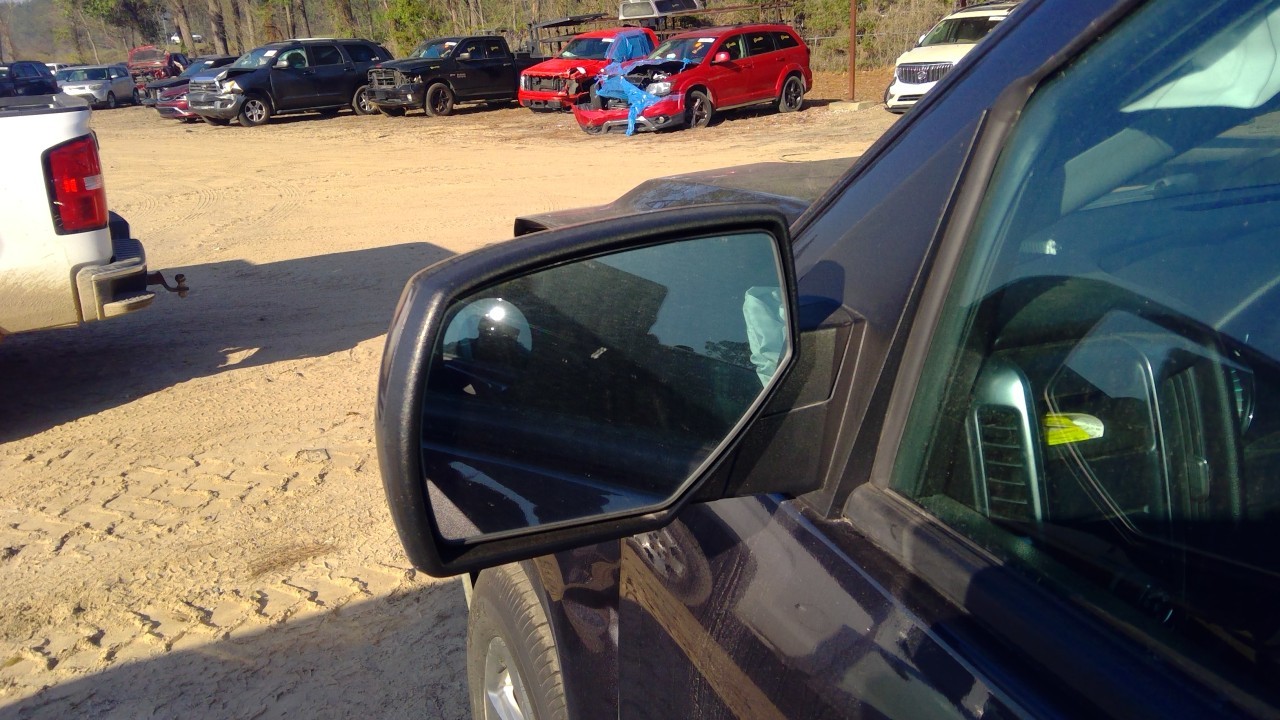 Vehicle/75612_07.jpg