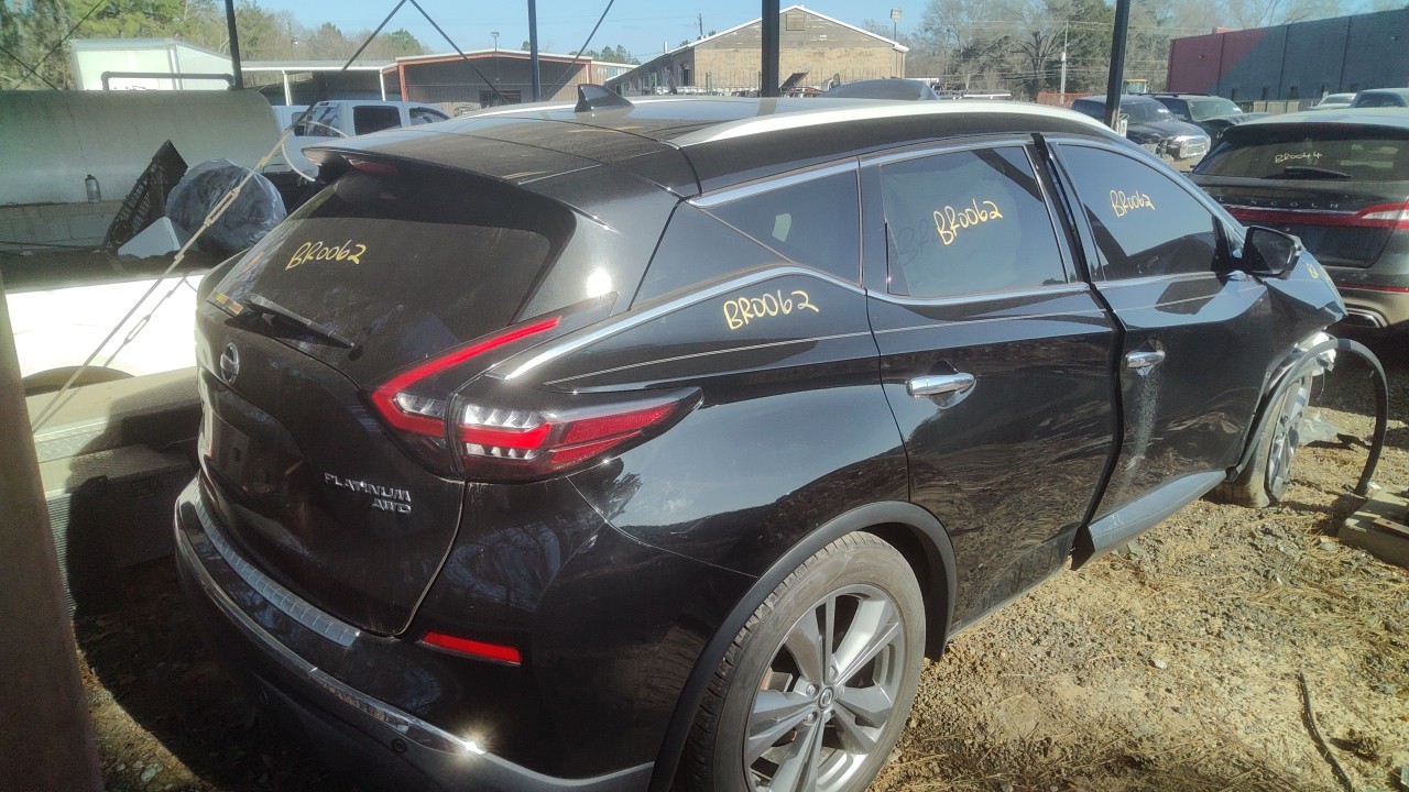 Vehicle/75614_03.jpg