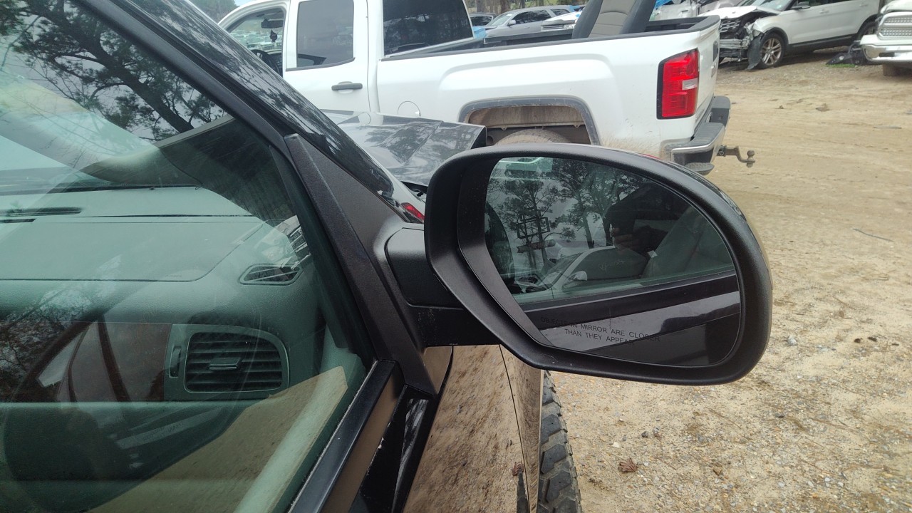 Vehicle/75643_09.jpg