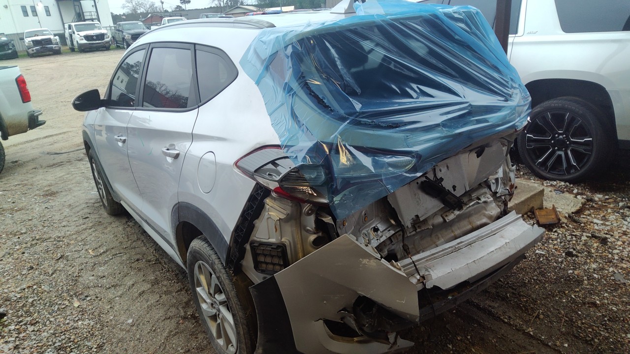 Vehicle/75764_04.jpg