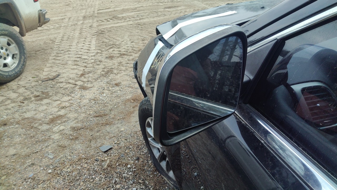 Vehicle/75880_07.jpg