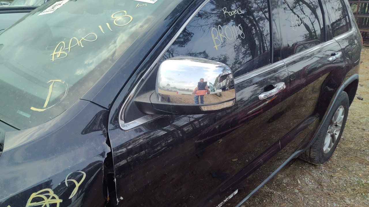 Vehicle/75880_08.jpg