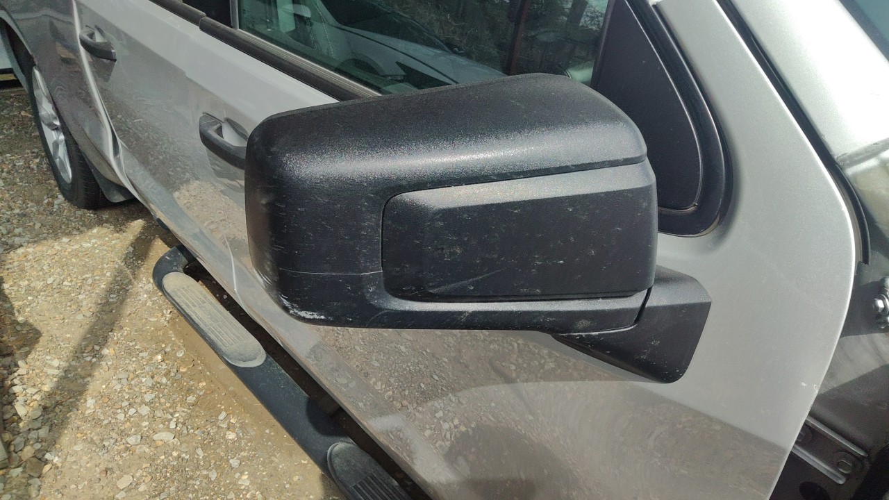 Vehicle/75882_11.jpg
