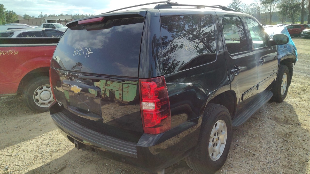 Vehicle/76134_03.jpg