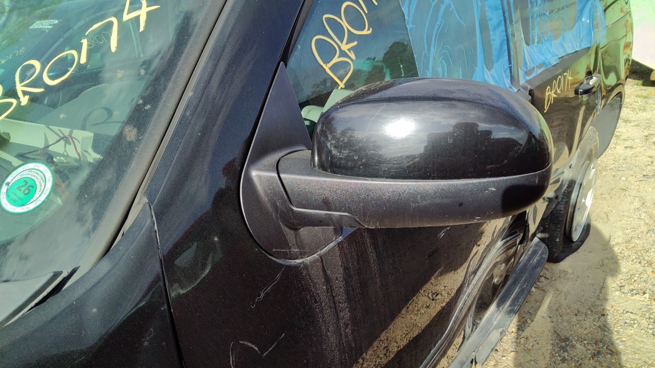 Vehicle/76134_10.jpg