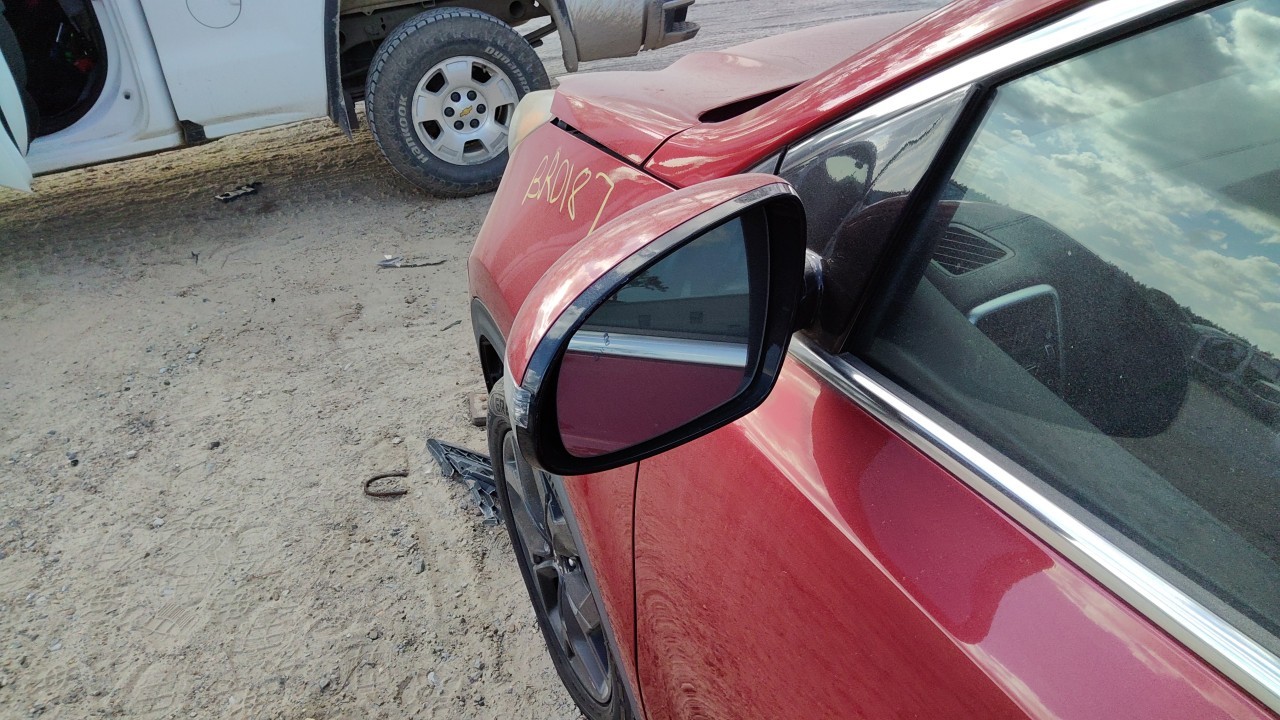 Vehicle/76241_09.jpg