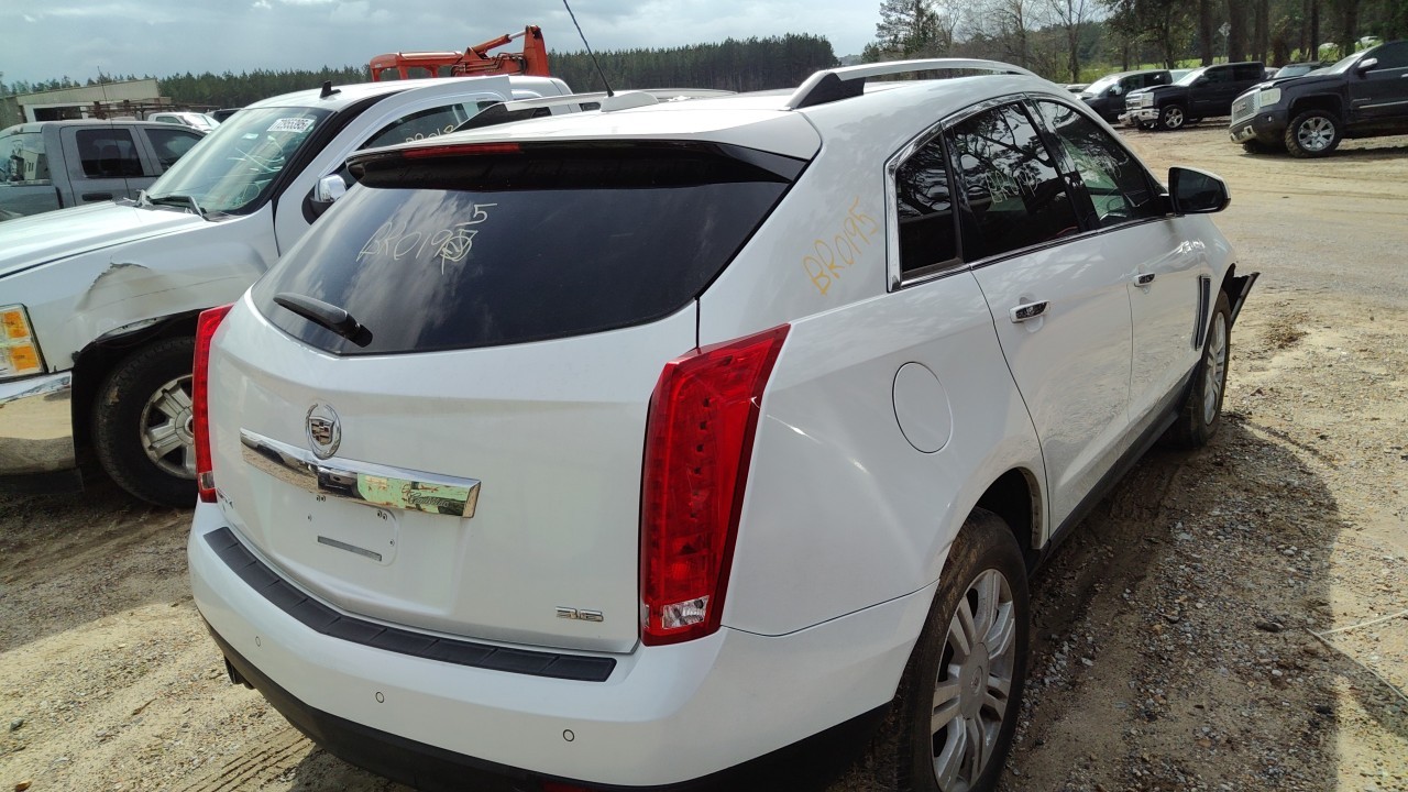 Vehicle/76270_03.jpg