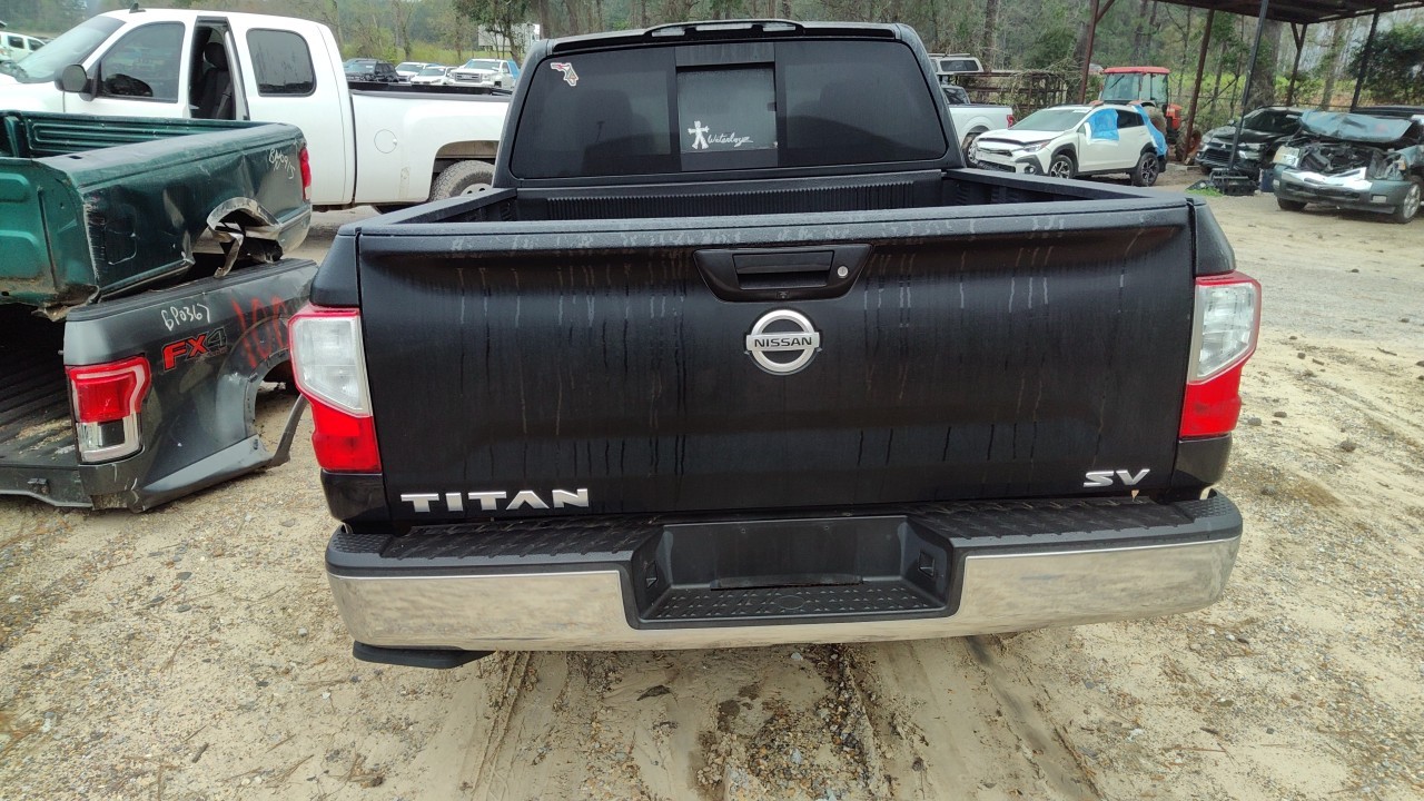 Vehicle/76401_18.jpg