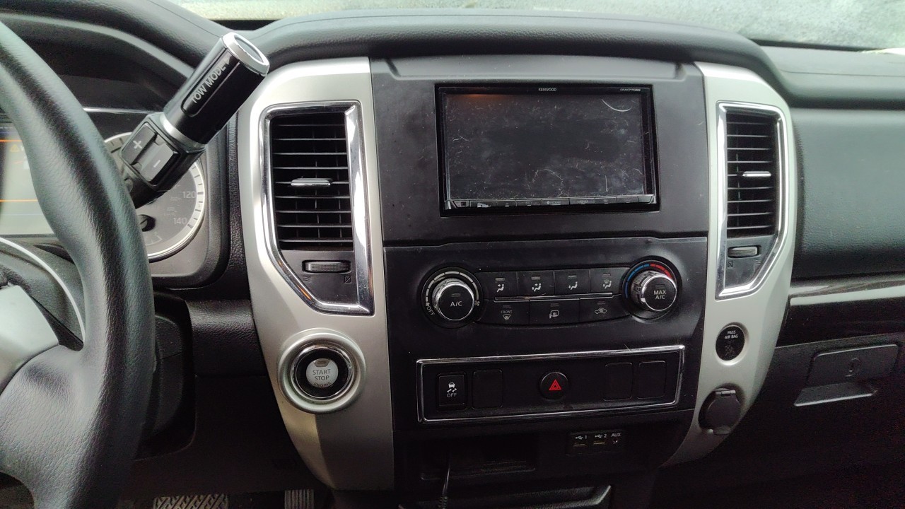 Vehicle/76401_22.jpg