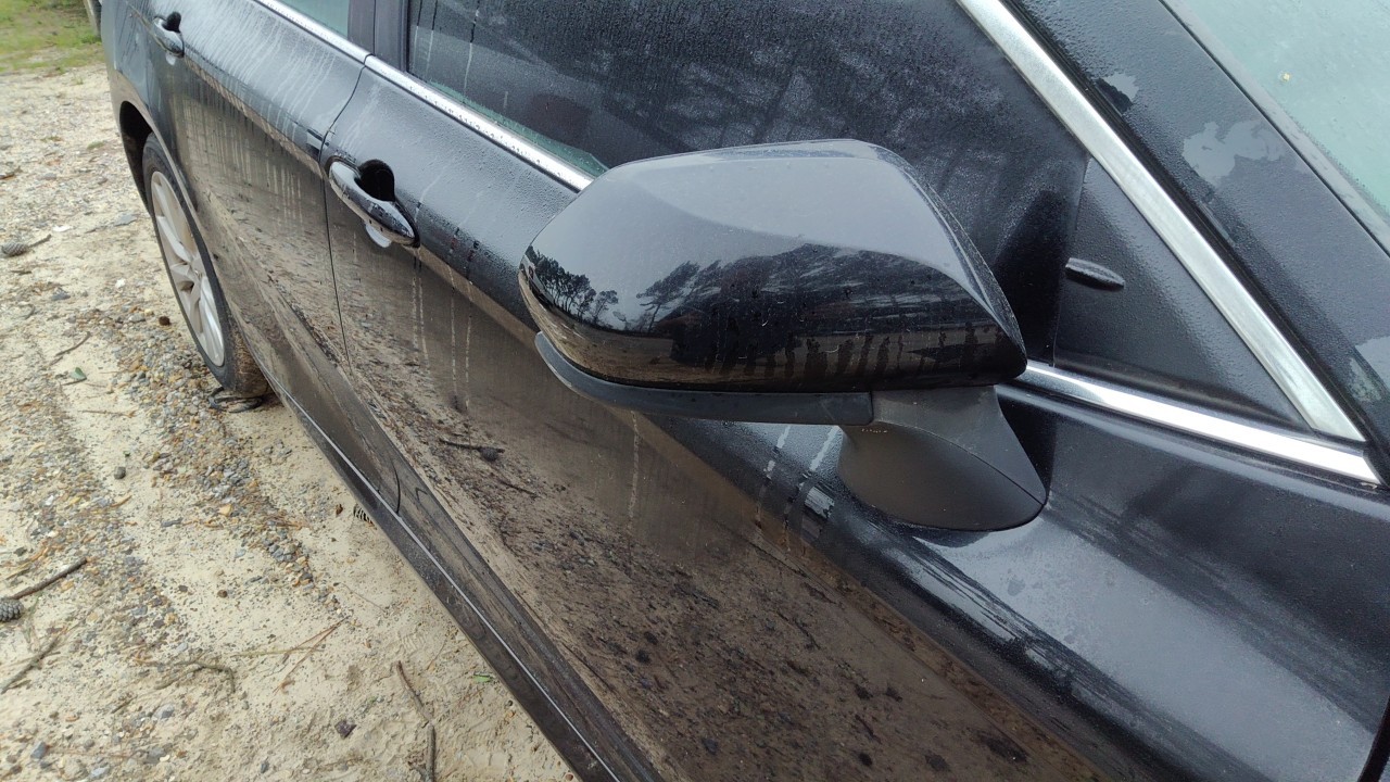 Vehicle/76432_10.jpg