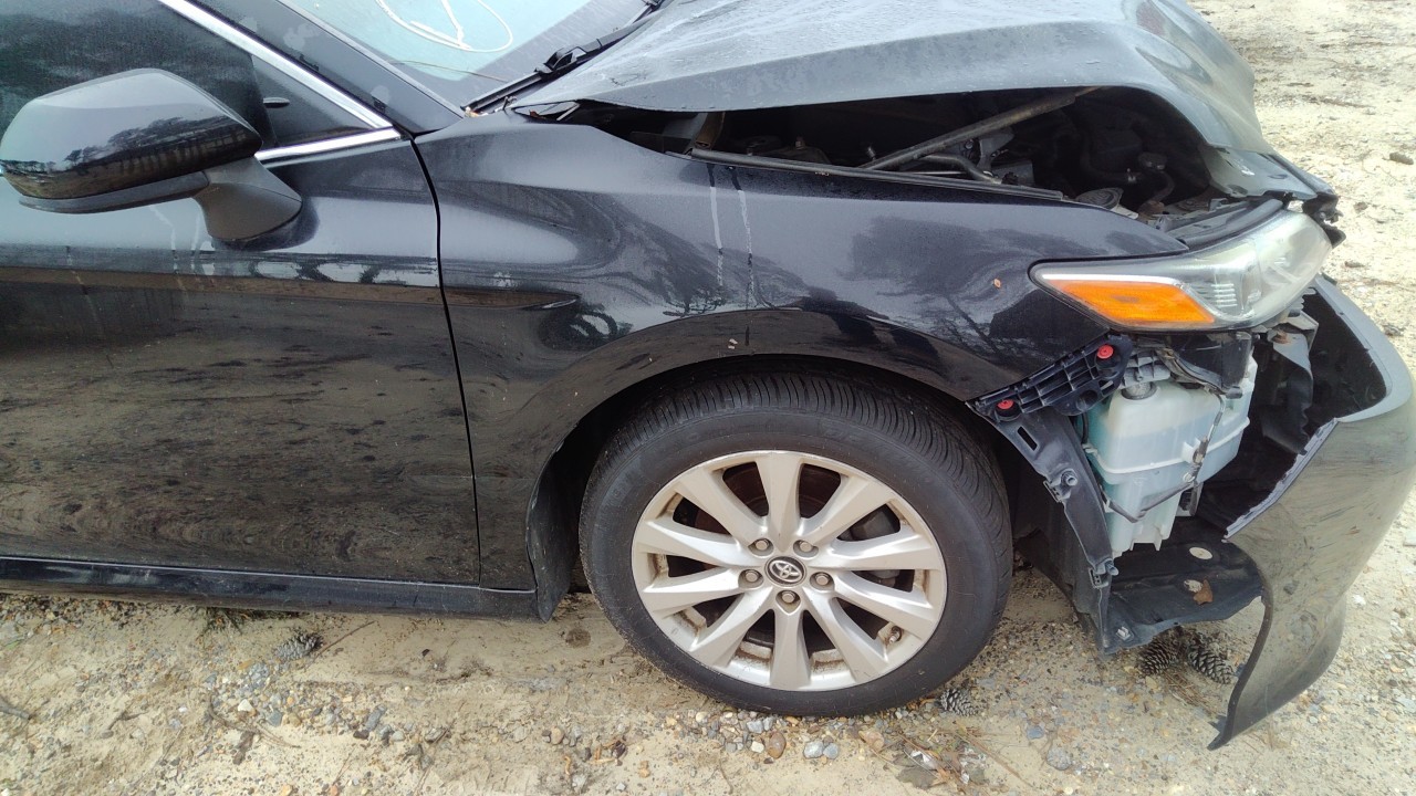 Vehicle/76432_12.jpg