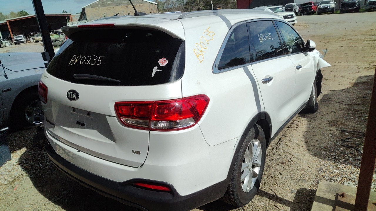 Vehicle/76466_03.jpg
