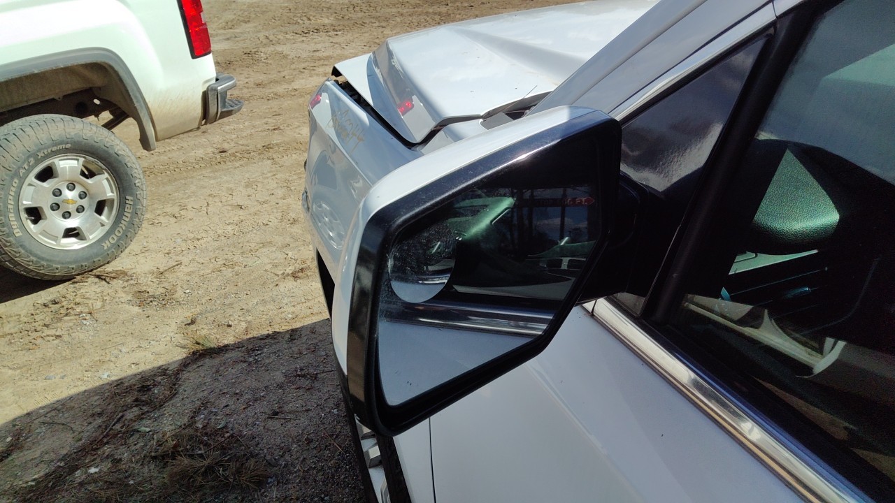 Vehicle/76484_07.jpg