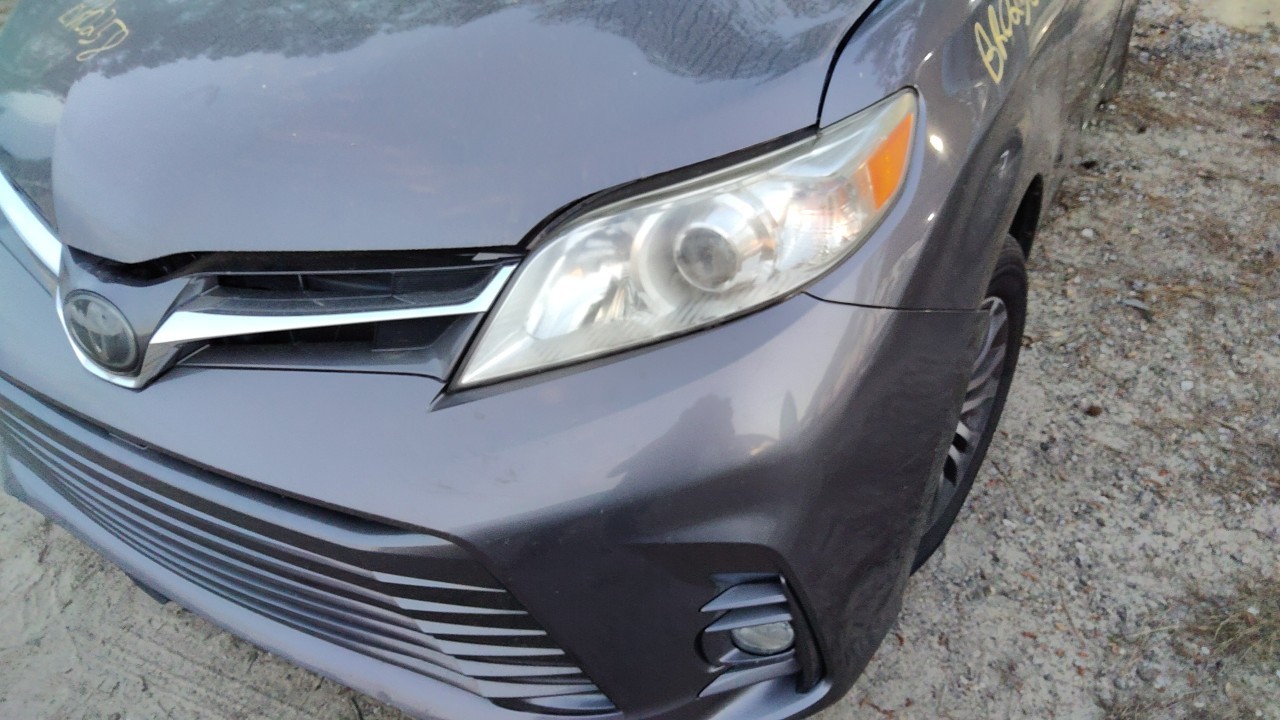 Vehicle/76569_10.jpg