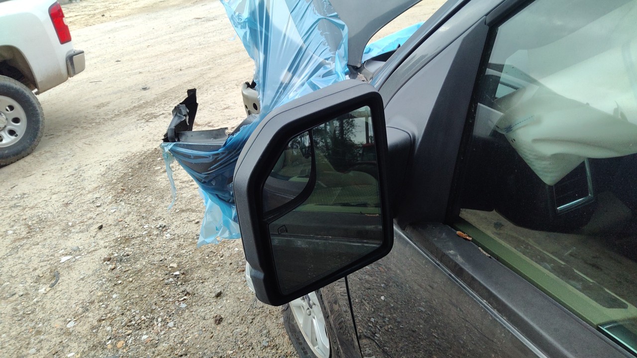Vehicle/76706_08.jpg