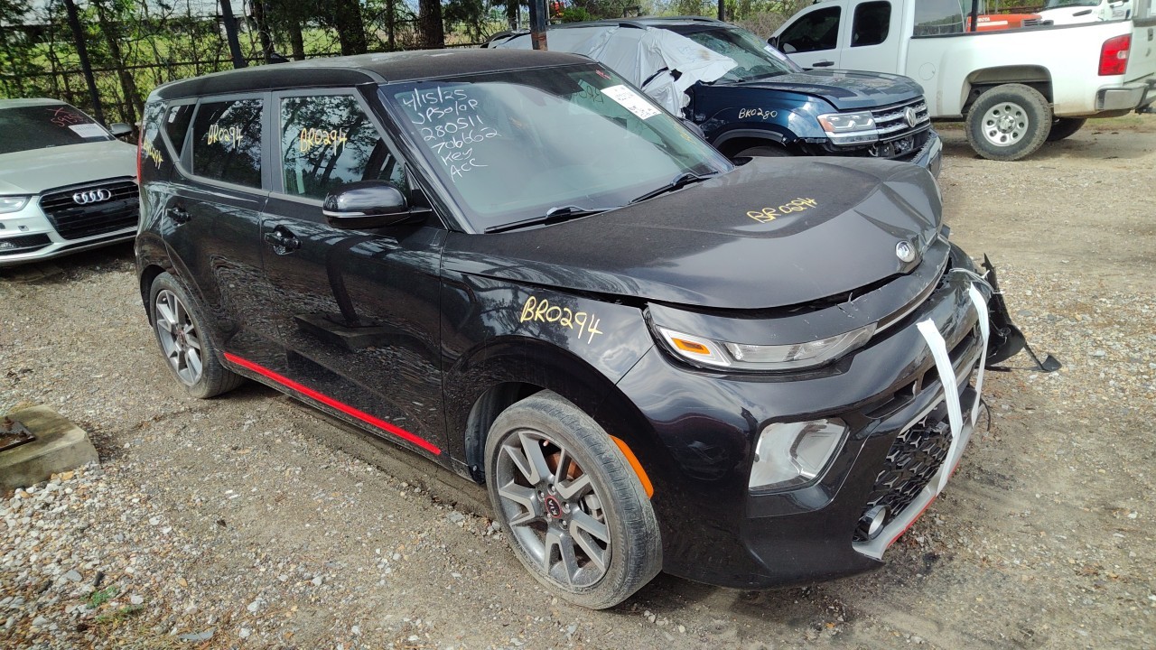 Vehicle/76734_02.jpg