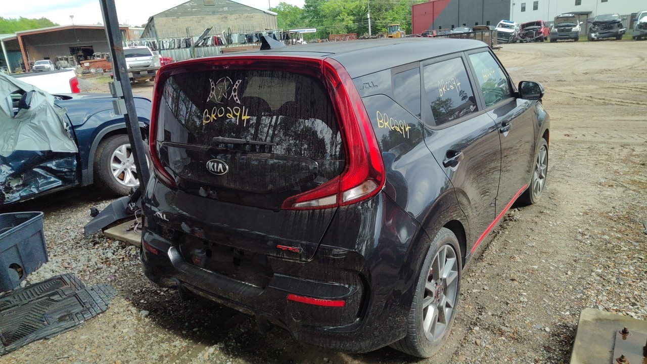 Vehicle/76734_03.jpg