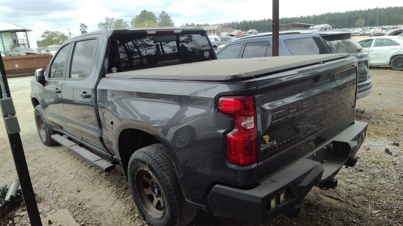 Vehicle/76753_04.jpg