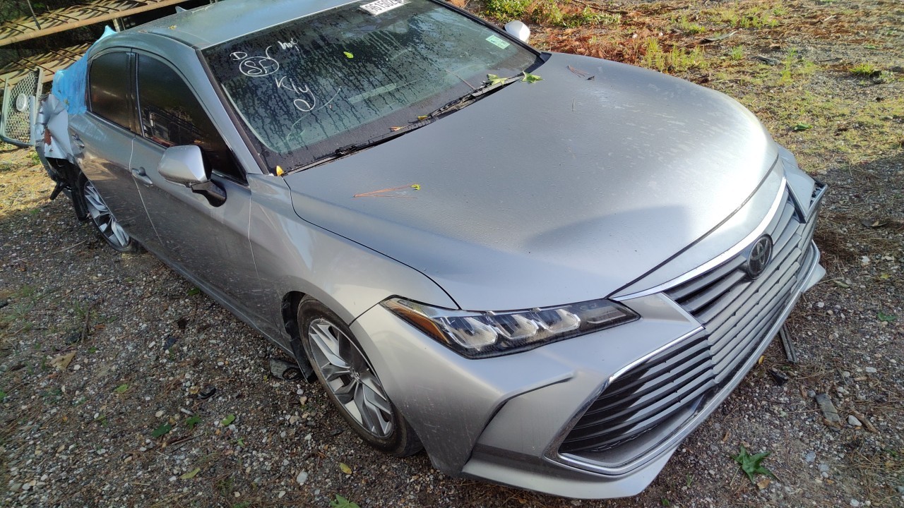 Vehicle/77128_02.jpg