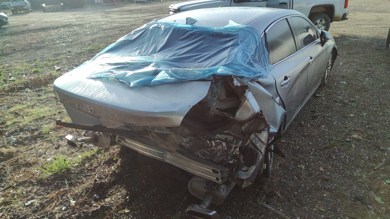 Vehicle/77128_03.jpg